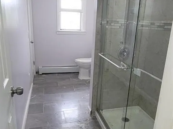 4 Arlington Pl, Piscataway, NJ 08854