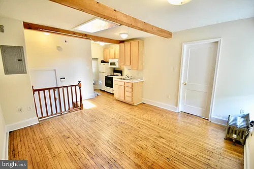 243 W Rittenhouse St #3A Photo 1