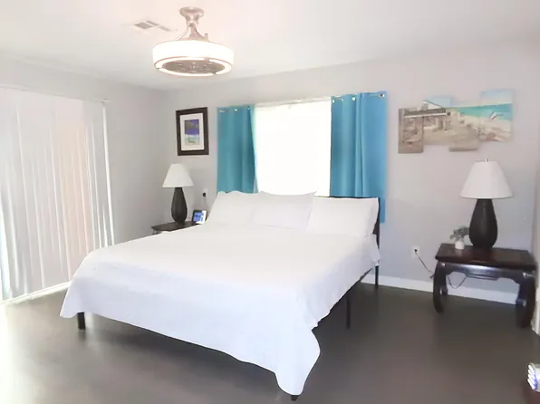(undisclosed Address), Houston, TX 77061
