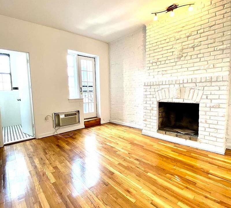 1st image of 251 Kane St APT 10