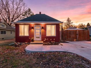 516 12th St, Howard Lake, MN 55349