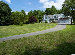 135 Deer Run Rd, Red Hook, NY 12571