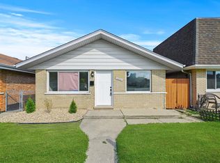 5206 State Rd, Burbank, IL 60459