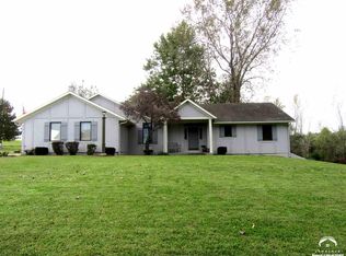 1887 N 1000th Rd, Lawrence, KS 66046