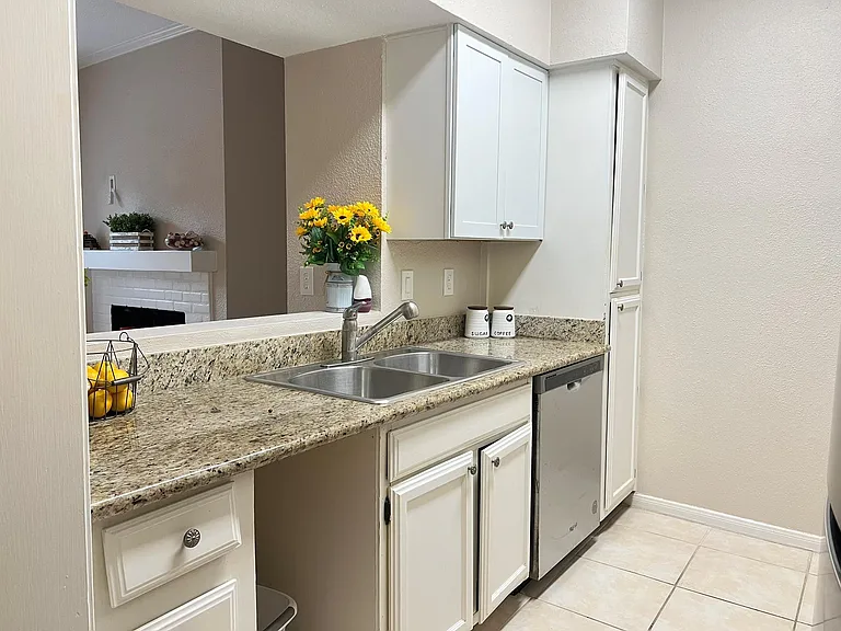728 Bering Dr #9 — Photo 10