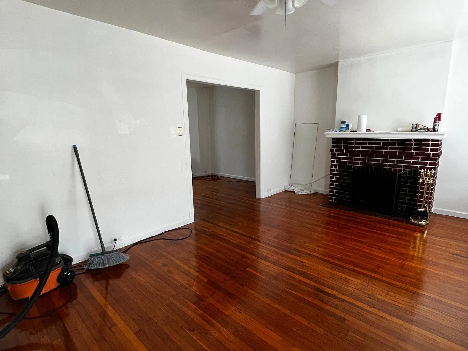 3 bed, 1192 sqft, $1,800 — Photo 3