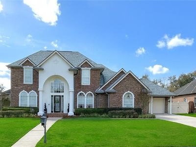 107 Primrose Dr, Belle Chasse, LA, 70037