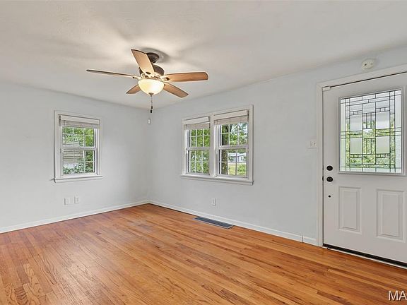 5th image of 4641 Brennan Rd