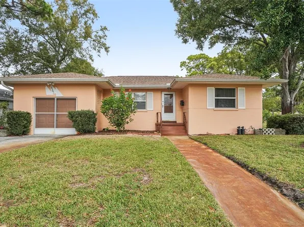 6301 7th Ave N, Saint Petersburg, FL 33710