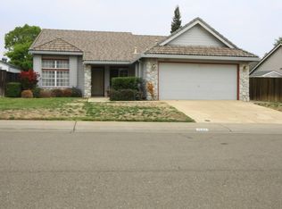 1532 Blue Ln, Roseville, CA 95747