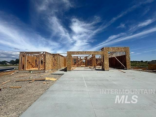 1st image of 601 Grand Harvest Ave