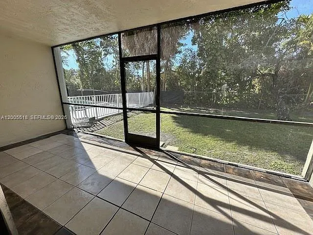 3162 Coral Springs Dr #4 — Photo 30