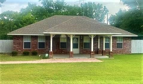 1st image of 112 Holiday Dr
