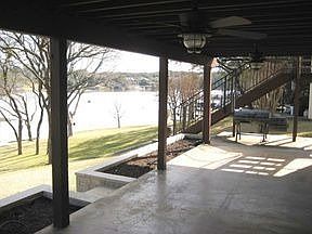 5th image of 717 Sandy Mountain Dr