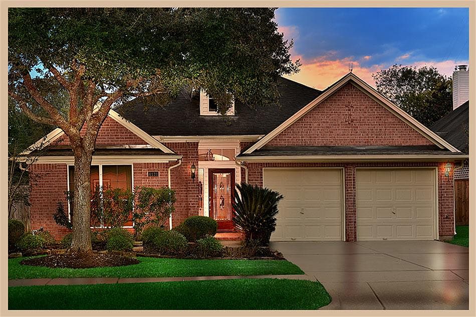 1st image of 4131 Lakeshore Forest Dr