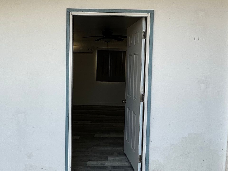 1st image of 5714 N 70th Ave #2