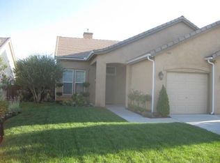 1142 E Oakmont Ave, Fresno, CA 93730