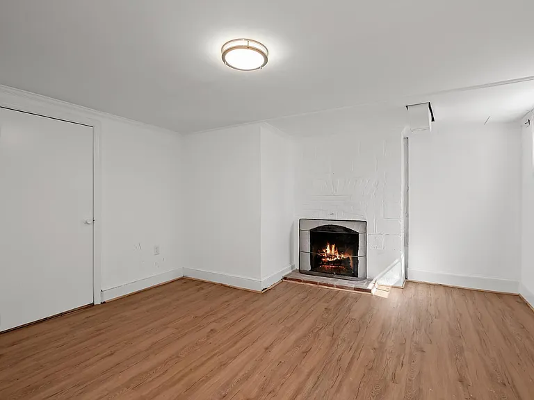5031 V St NW — Photo 16
