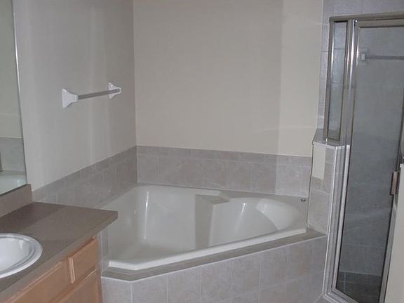 4th image of 10155 Cypress Knee Cir