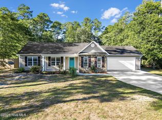 309 Masters Lane, Hampstead, NC 28443