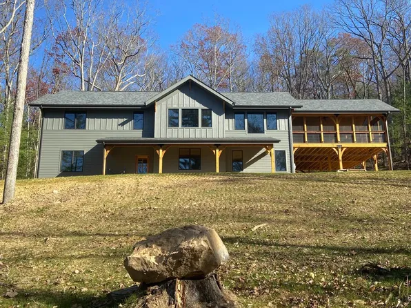 777 Wildlife Dr, Lost City, WV 26810