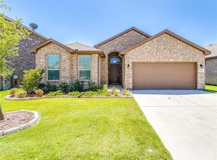1424 Doe Meadow Dr, Burleson, TX 76028