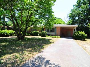 2130 Arrowwood Rd W, Camden, SC 29020