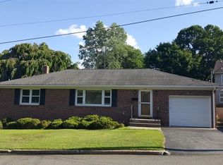 104 6th St, Hackettstown, NJ 07840