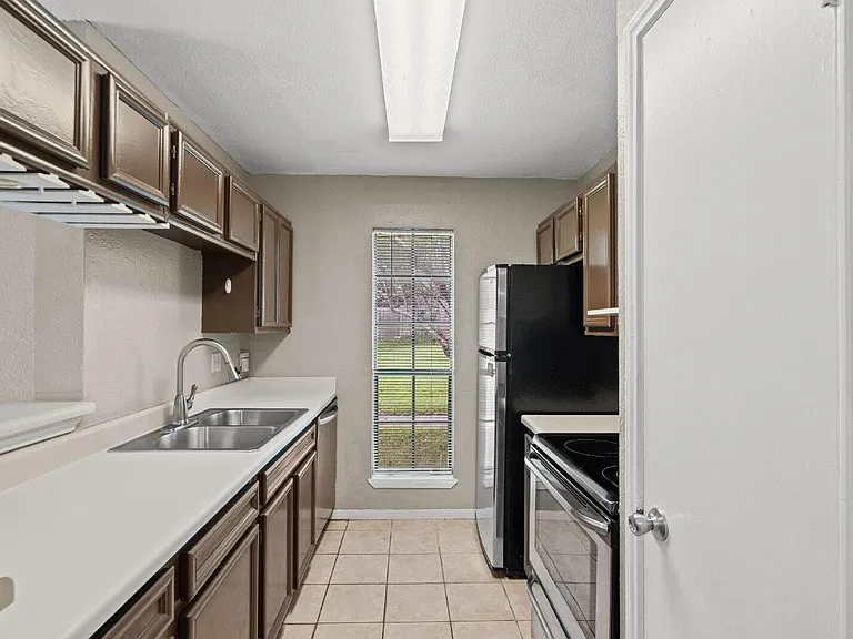 1601 Faro Dr #1504 — Photo 8