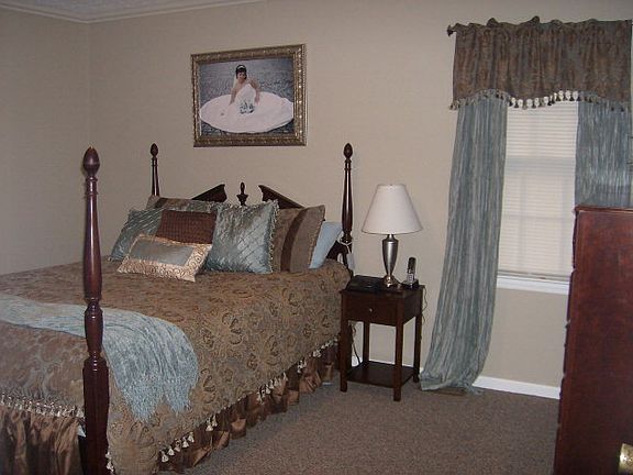 5th image of 6046 Kenridge Cir