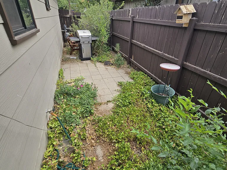315 W Oak Ave #A — Photo 25