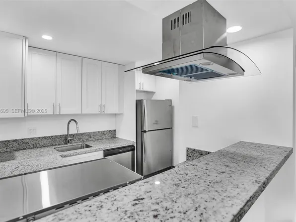 4211 NW 19th St APT 194, Fort Lauderdale, FL 33313