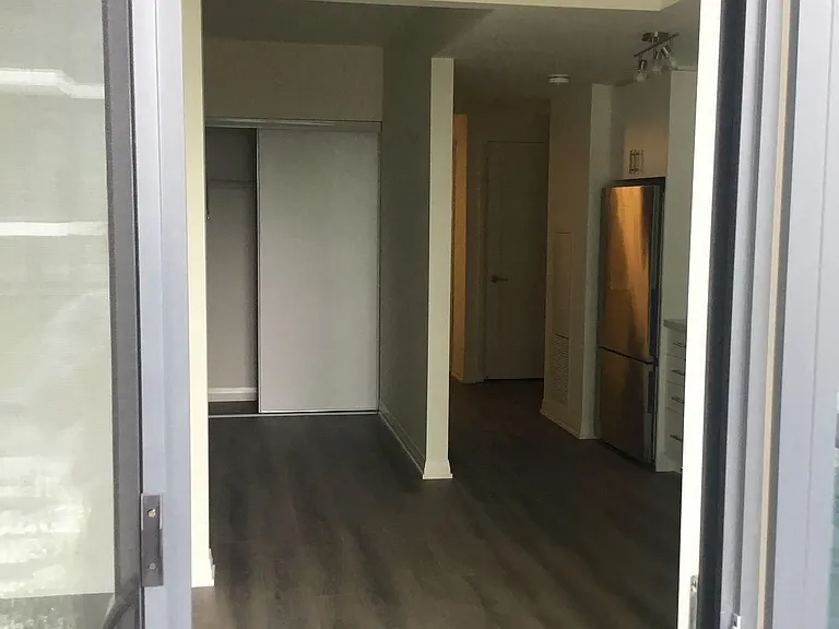 9000 Jane St #825 — Photo 3
