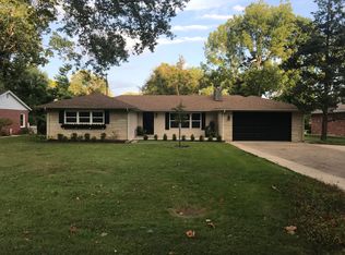 3119 Hawthorne Dr, Columbus, IN 47203