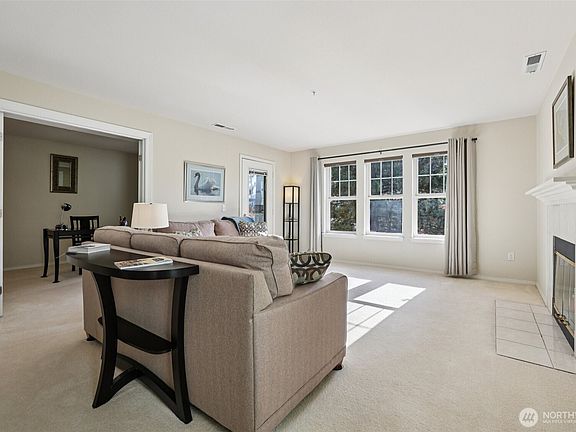2nd image of 4109 224th Lane SE #207