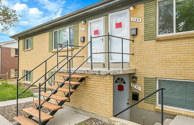 7171 Stuart St #4 — Photo 1