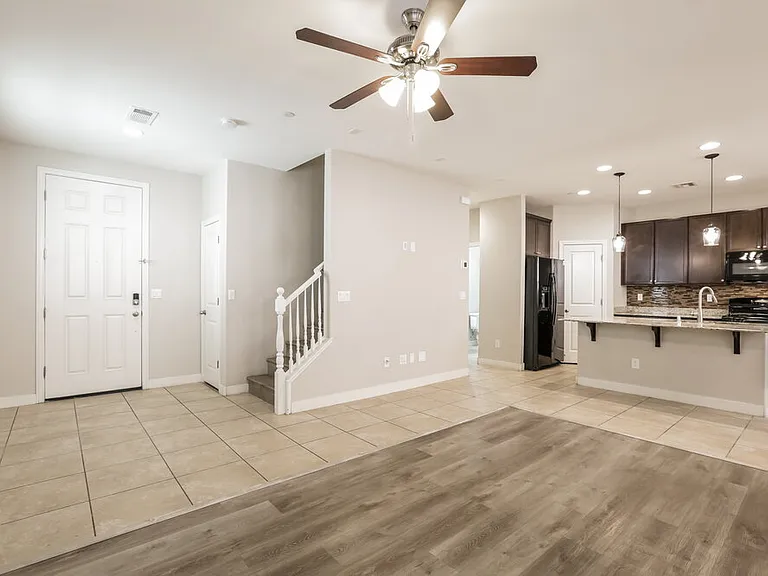 7563 Bethel Cove Ct — Photo 5