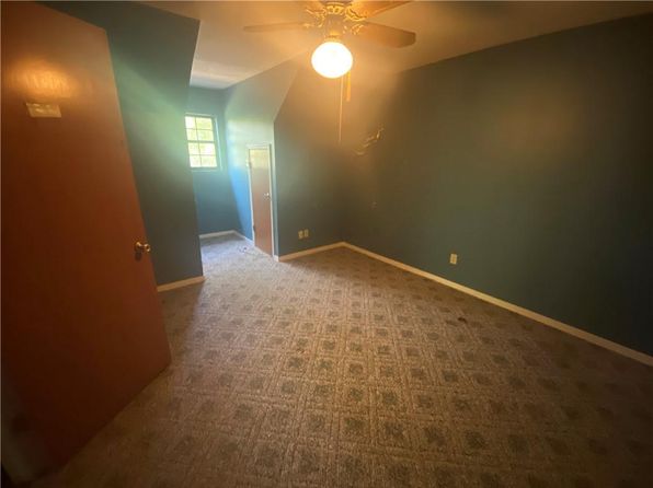 2362 Willowdale St, Mobile, AL 36605
