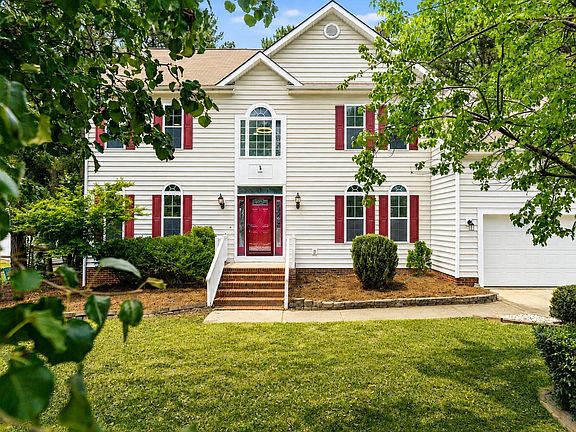 2nd image of 4809 Arbor Chase Dr