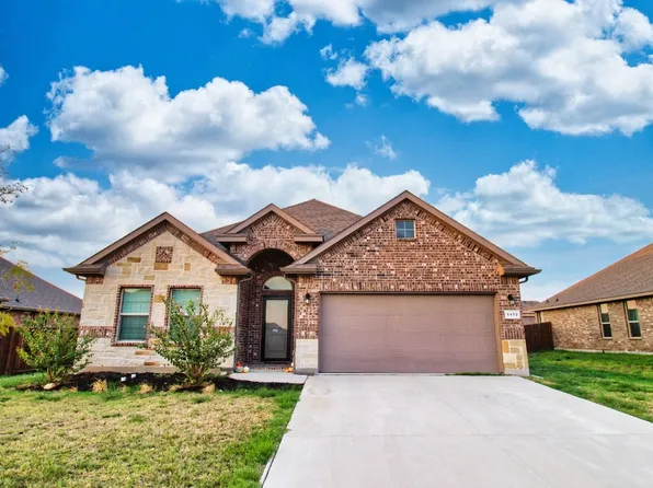 1413 Sheridyn Ln, Krum, TX 76249