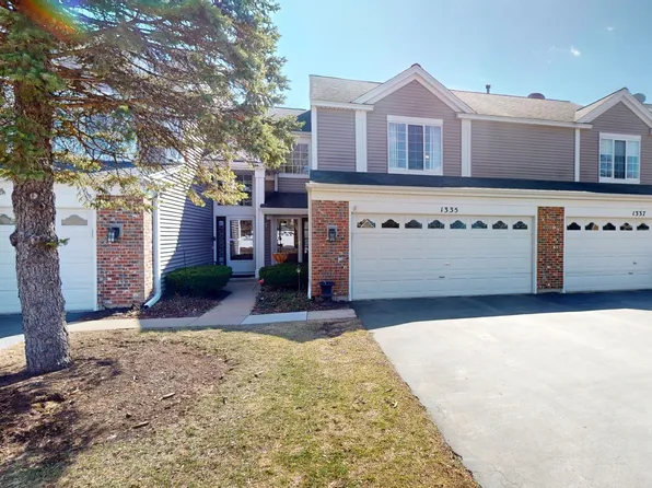 1335 Summersweet Ln, Bartlett, IL 60103