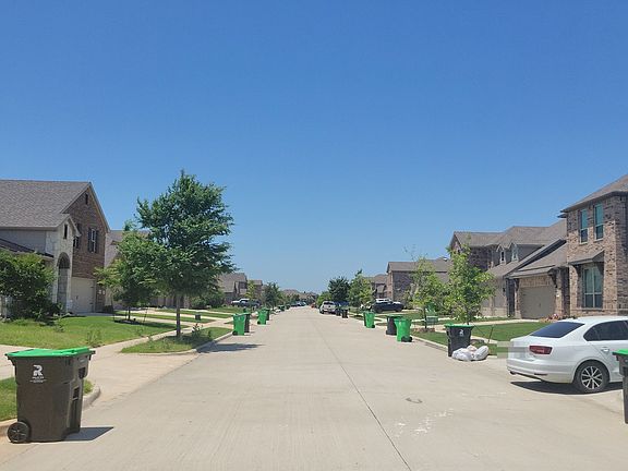 5th image of 1921 Outpost Creek Ln