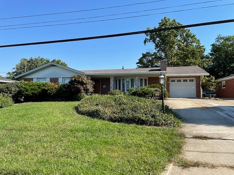 1st image of 40 Wallace Ave