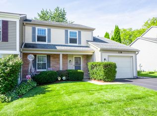 128 Bingham Cir, Mundelein, IL 60060