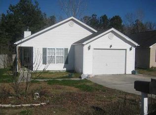 8130 Honeysuckle Lake Dr, North Charleston, SC 29420