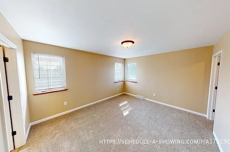 1806 N Creek Cir — Photo 4