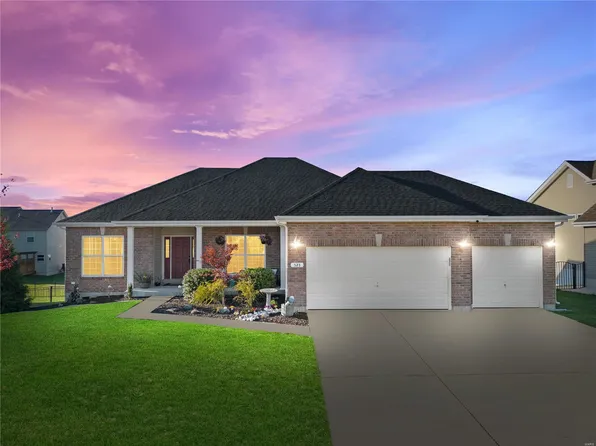 523 Sunshine Brook Dr, Wentzville, MO 63385