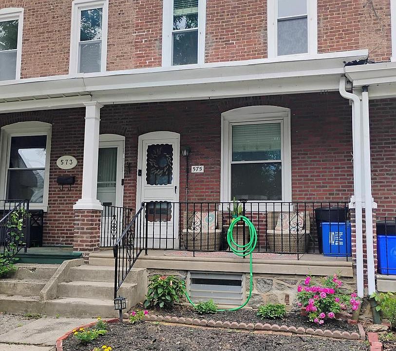 1st image of 575 Conarroe St
