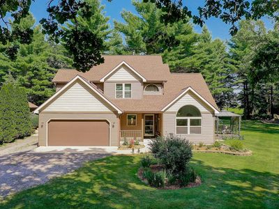 N2352 Mariondale Rd, Genoa City, WI, 53128
