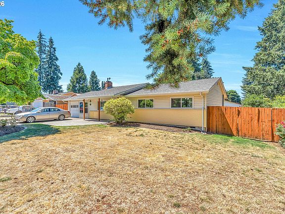 2nd image of 3006 NE 127th Ave